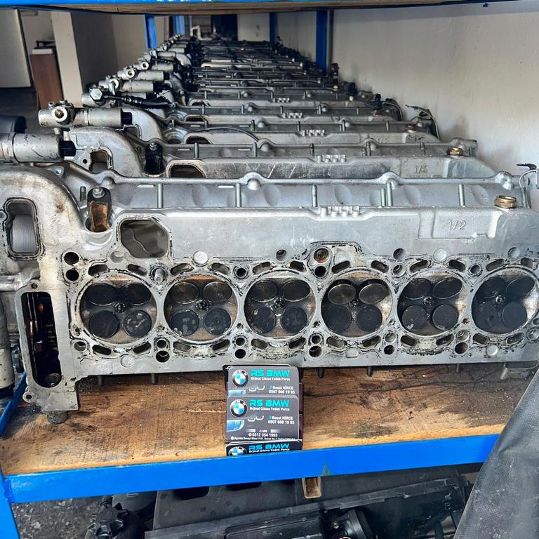 X3 ÇIKMA PARÇA 793-812 KOMPLE SİLİNDİR KAPAĞI M54 2.0-2.8-3.0 BENZİNLİ KOMPLE SİLİNDİR KAPAĞI